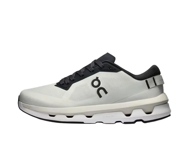 On Cloudzone Ice Black
