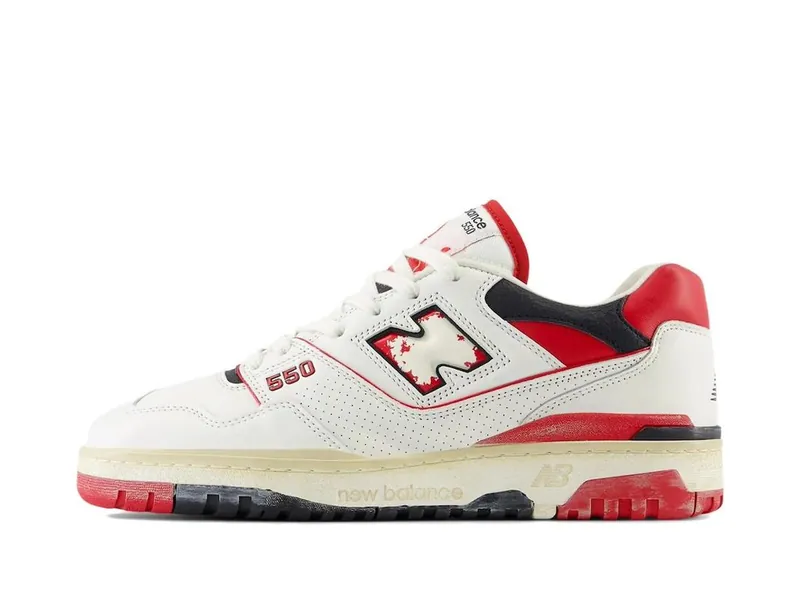 New Balance 550 Sea Salt Red