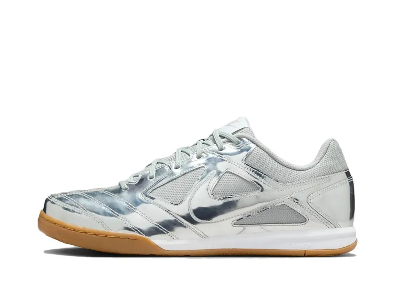 Nike Gato LV8 Metallic Silver